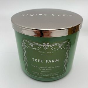 White Barn Bath & Body Works Tree Farm 3-Wick Candle 14.5oz NWT and box